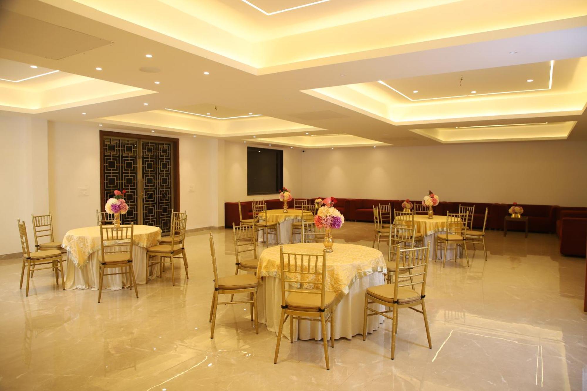 מיראט Pink Villa Boutique Hotel מראה חיצוני תמונה