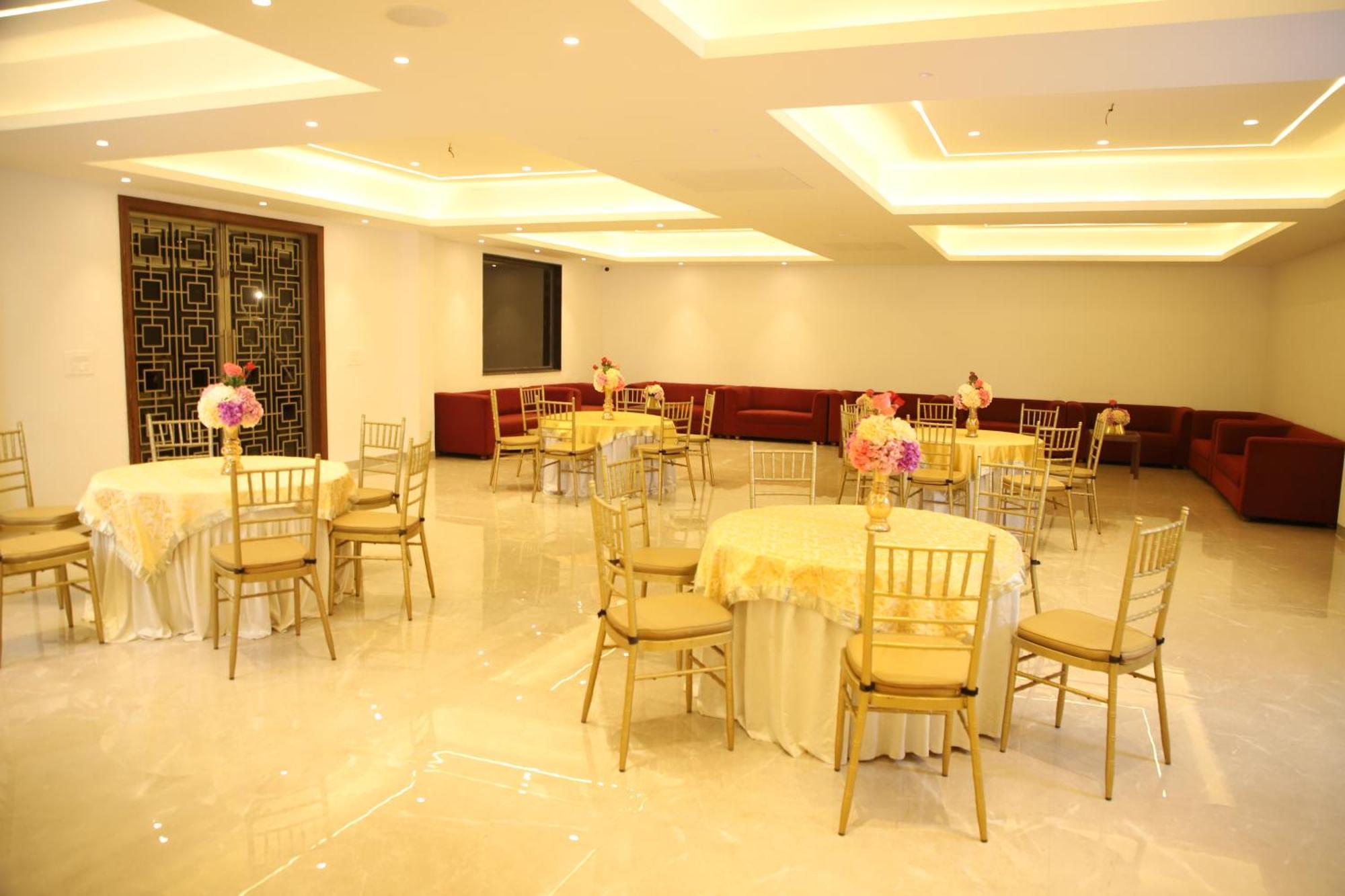 מיראט Pink Villa Boutique Hotel מראה חיצוני תמונה