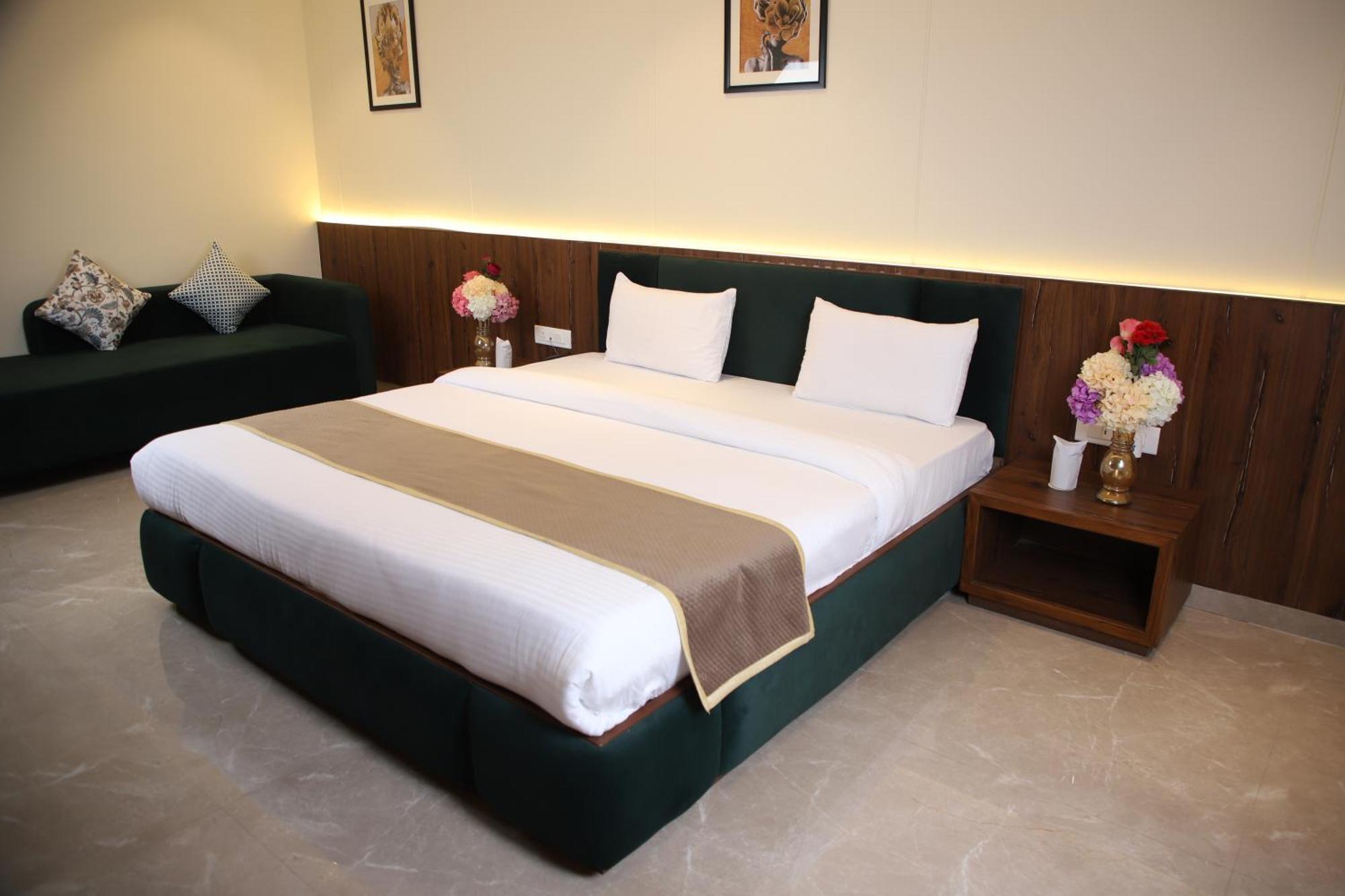 מיראט Pink Villa Boutique Hotel מראה חיצוני תמונה