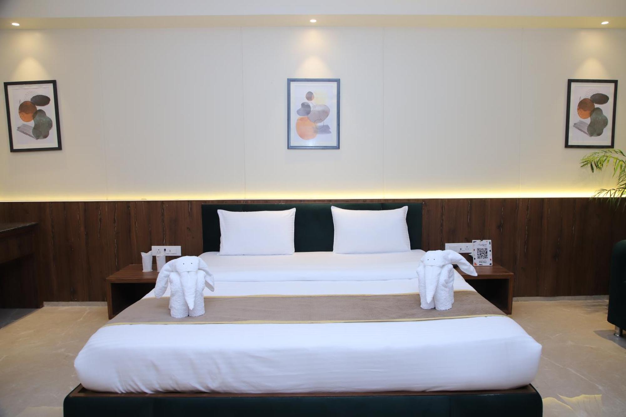 מיראט Pink Villa Boutique Hotel מראה חיצוני תמונה